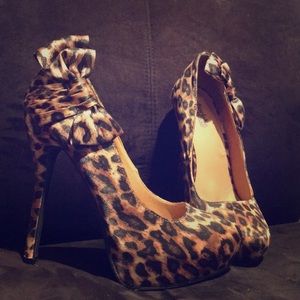 Charlotte Russe. Women’s heels.